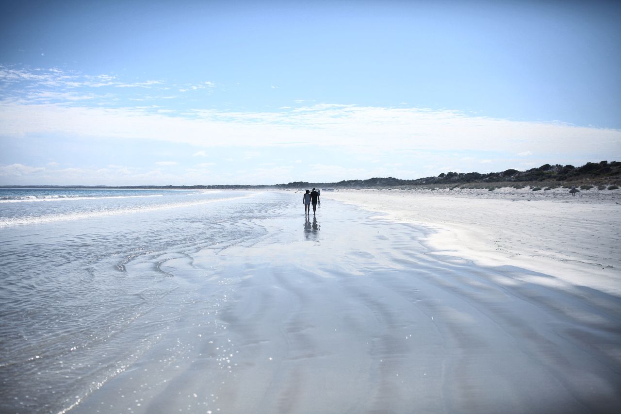 粉红色的盐湖,少见哦