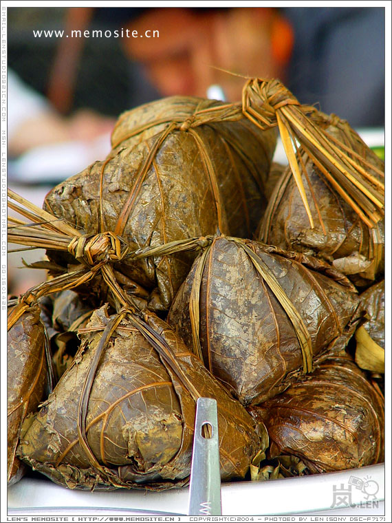 粽子，吃的太饱了，没敢吃。品相还好！