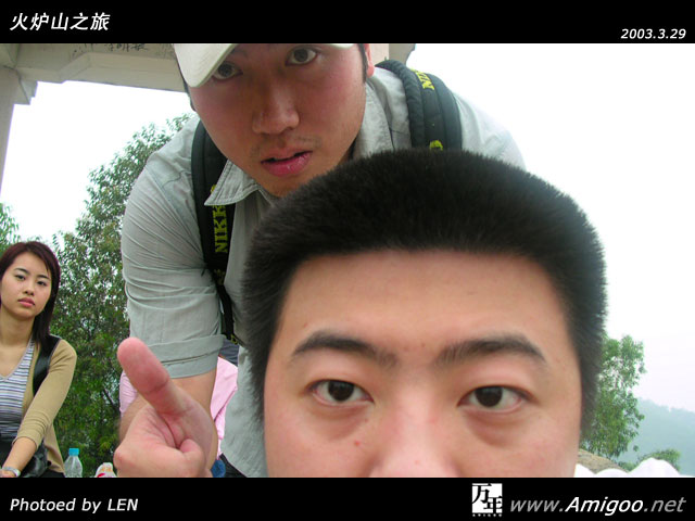 休息的时候,Rou很专业的来了句:“兄弟,要执番简么??”